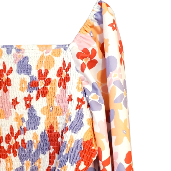 Shein Curvy Floral Smocked Crop Top NWOT - Picture 13 of 16